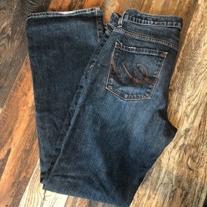 X2 8 short Curvy. Regular Rise. Boot Cut 👖